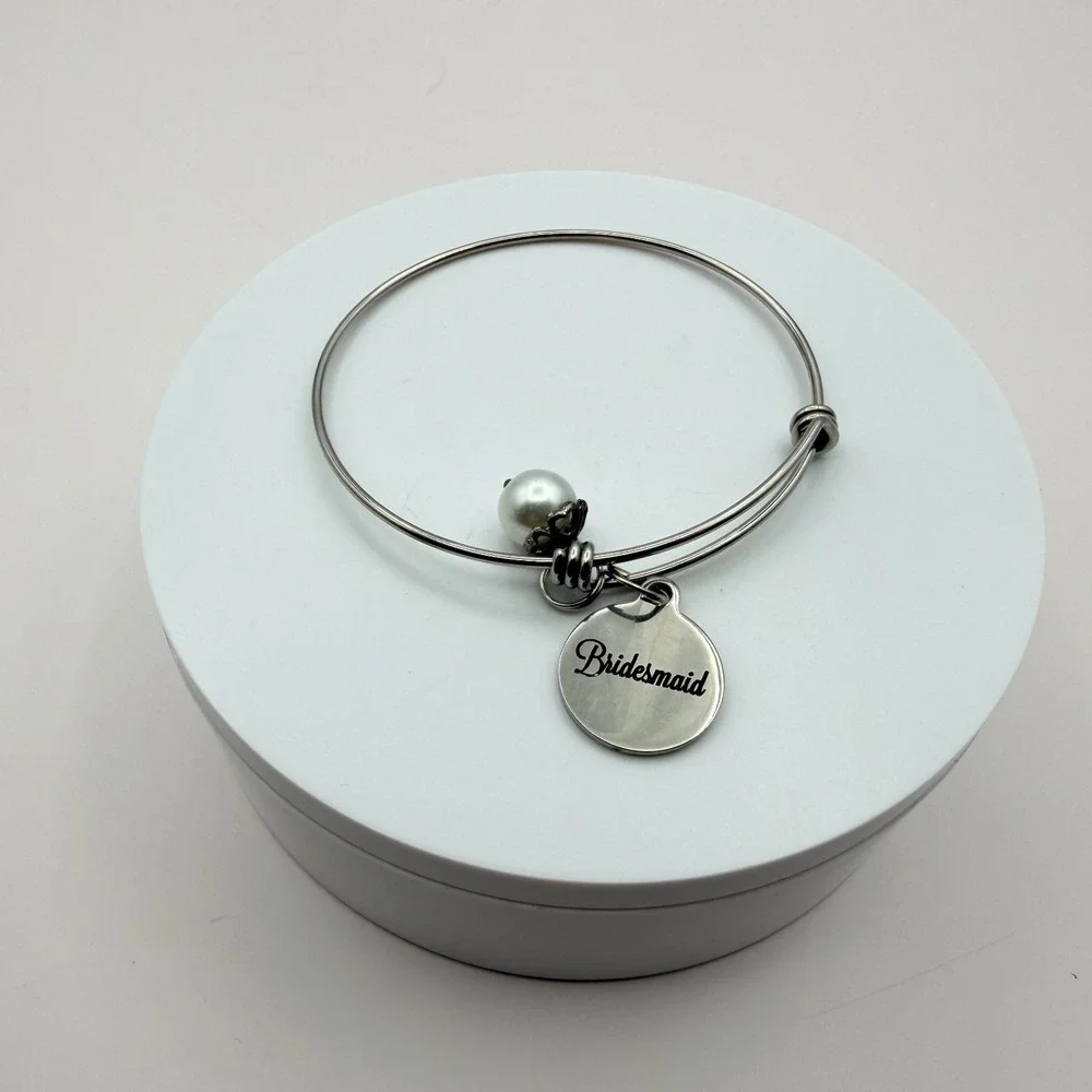 Vintage 90s Bridesmaid Silver Tone Expandable Bangle Bracelet Faux‎ Pearl Charm